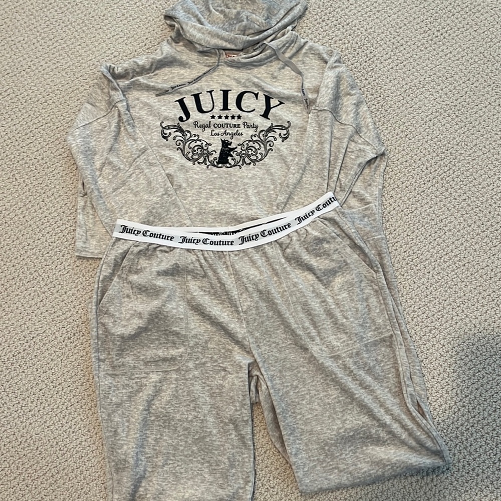 Juicy Couture Sleepwear Set